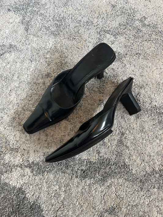 Prada 1999 leather heels mules