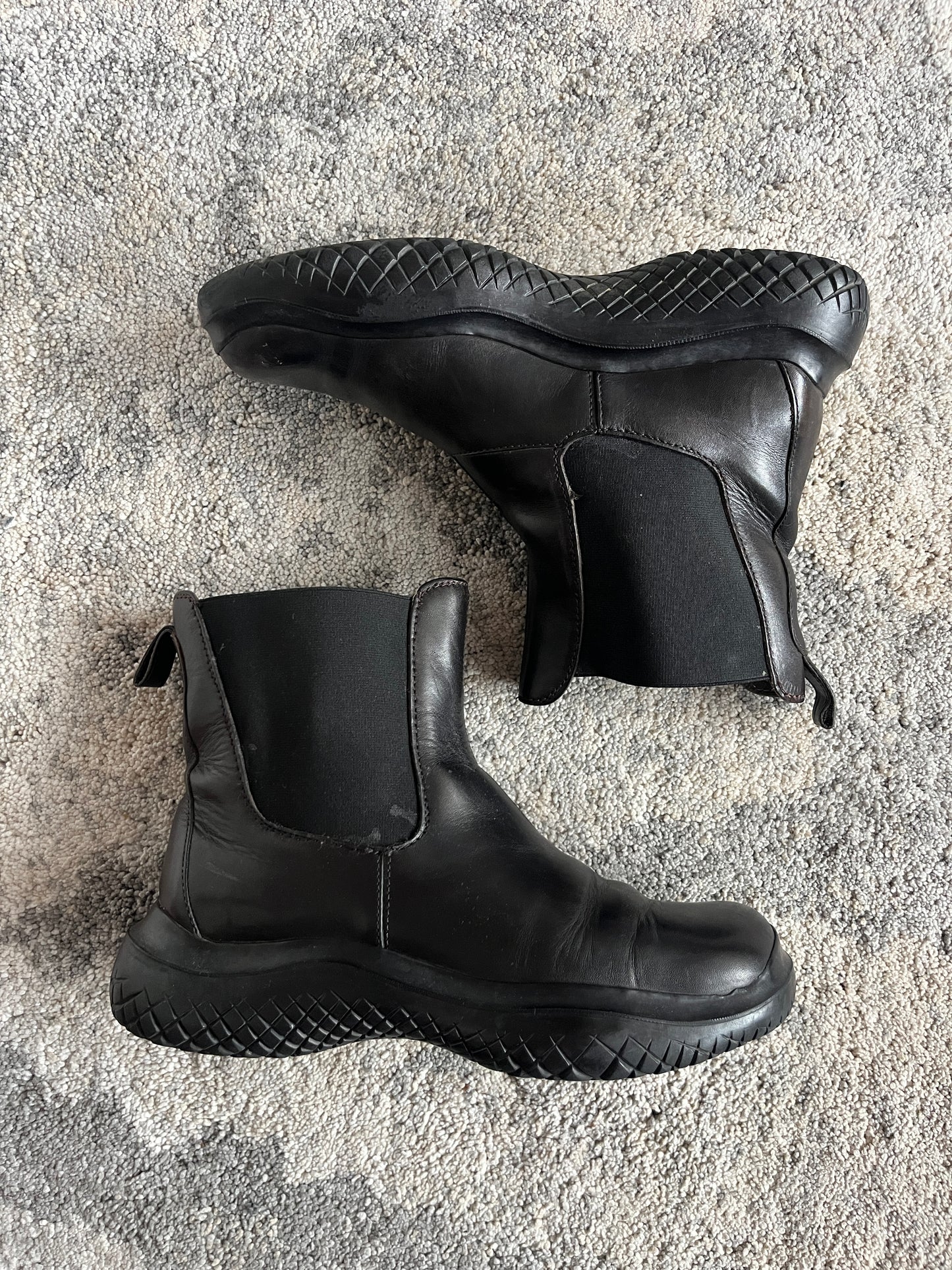 Prada FW1999 leather chelsea boots