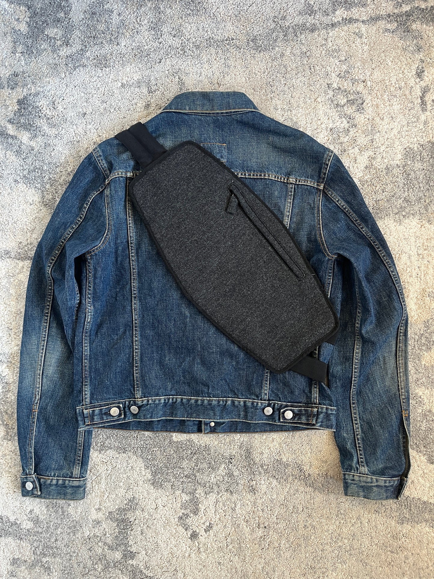 Prada FW1999 wool crossbody bag