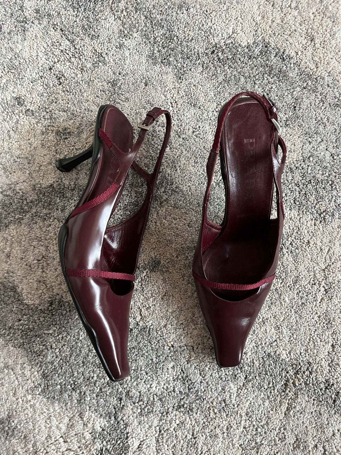 Prada 2000 leather kitten heels