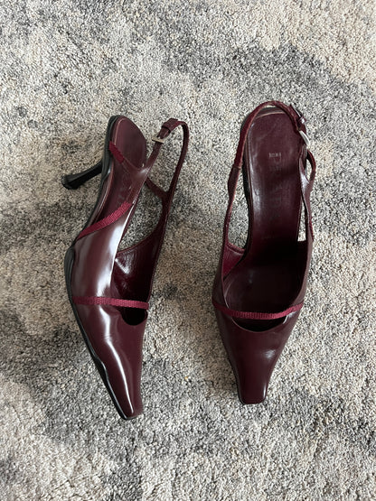 Prada 2000 leather kitten heels
