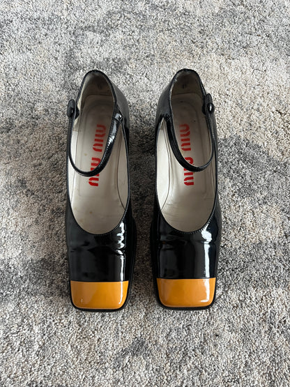 Miu Miu 1990's patent leather shoes